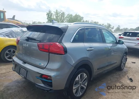 2022 Kia Niro Ev Ex z USA, uszkodzony, nr VIN KNDCC3LG6N5156052